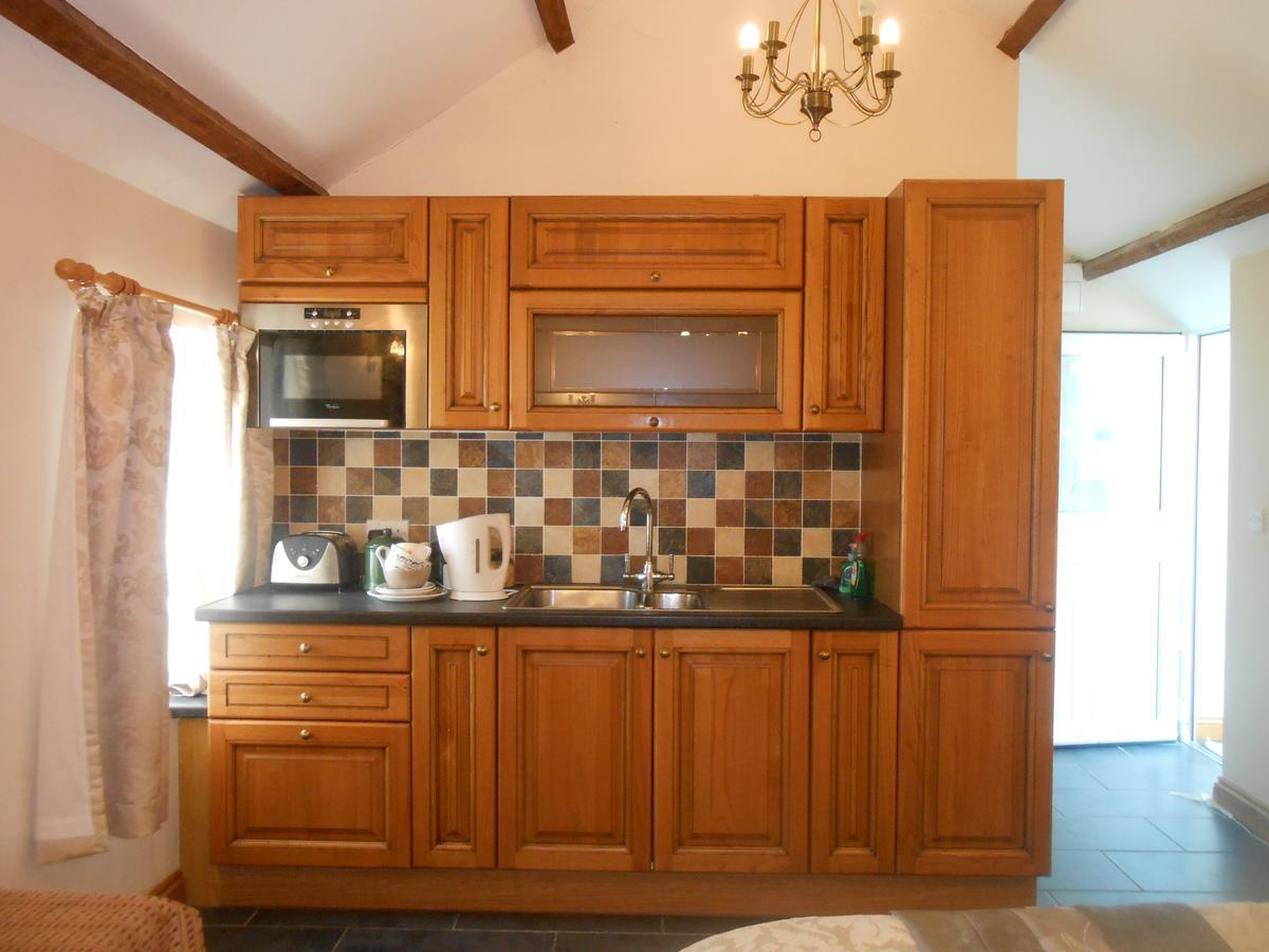 Bed and Breakfast Lletygwilym, Heol Dwr Kidwelly Exterior foto